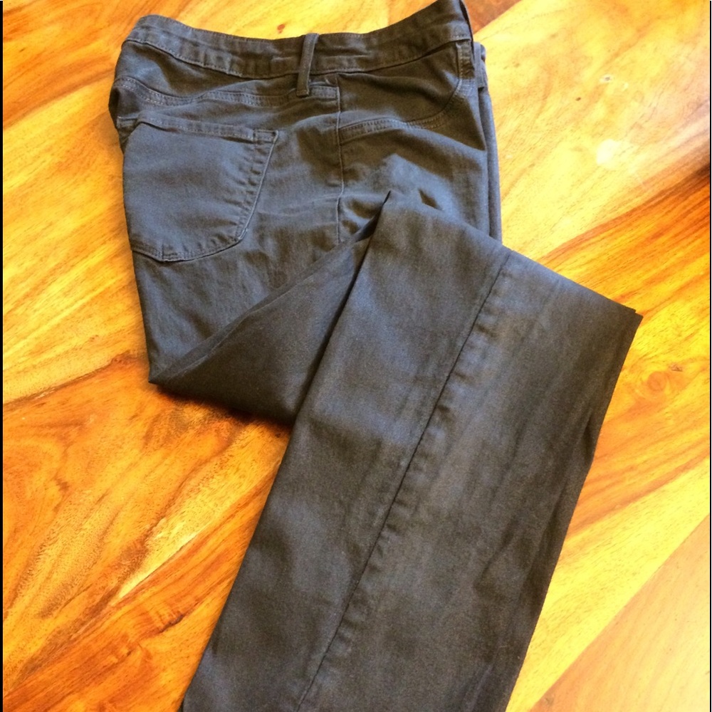 Black skinny jeans